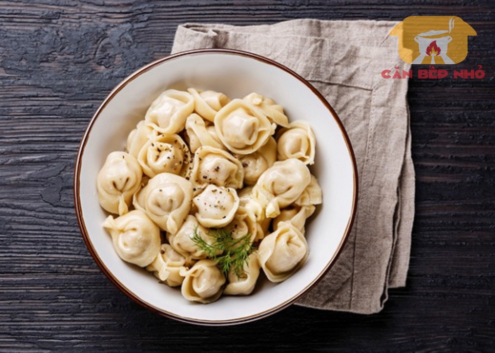 Món dumpling tôm thịt xông khói của Trung Quốc có gì hấp dẫn