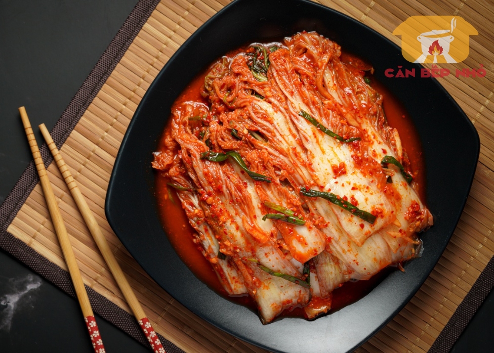 Món kimchi Hàn Quốc được giới trẻ Việt Nam ưa chuộng
